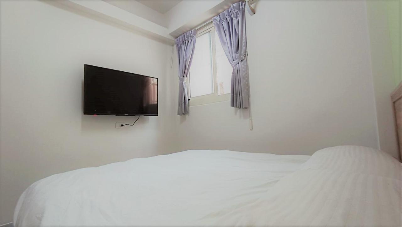 Fengchia Bichon B&B Тайчжун Экстерьер фото